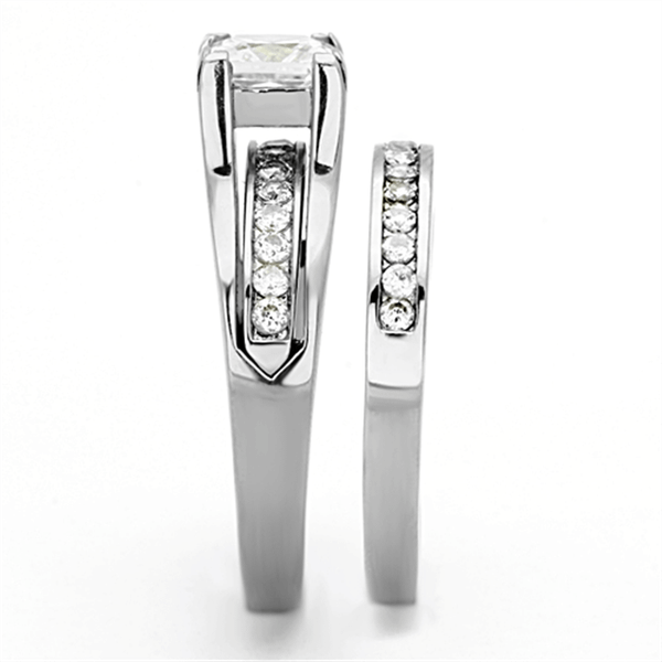 TK0W383 - High polished (no plating) Stainless Steel Ring with AAA Grade CZ  in Clear A874-TK0W383