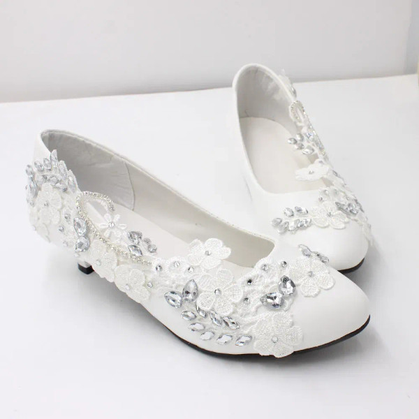 Color: WHITE, Shoe Size: 38, Ships From: CHINA - Xingchenmao?‘Low heel large size bridal shoes Whit F640-12000026942518113