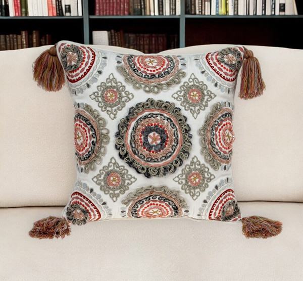 18" Red and White Floral Cotton Throw Pillow With Embroidery, Tassels N270-529193