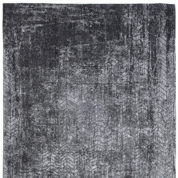 5' Black and Gray Round Chevron Non Skid Area Rug N270-548426