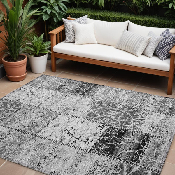 8' X 10' Gray Patchwork Washable Non Skid Indoor Outdoor Area Rug N270-563553