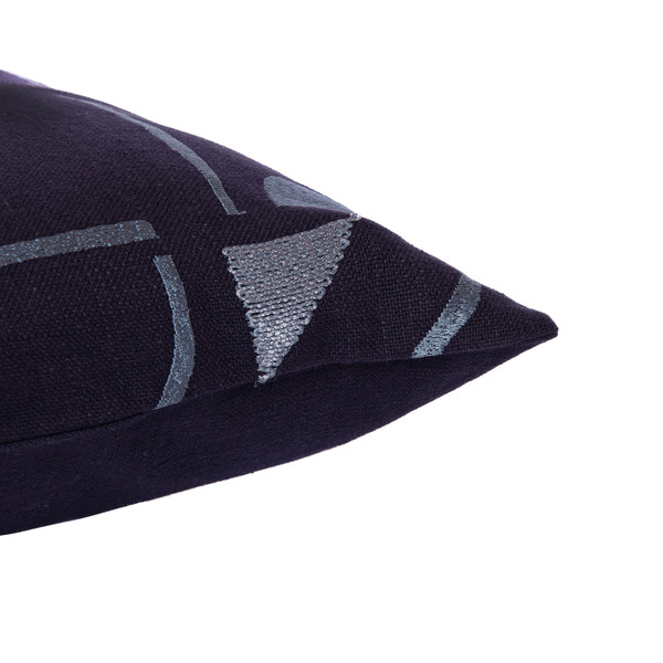 24" Blue Geometric Cotton Blend Throw Pillow With Embroidery N270-549419