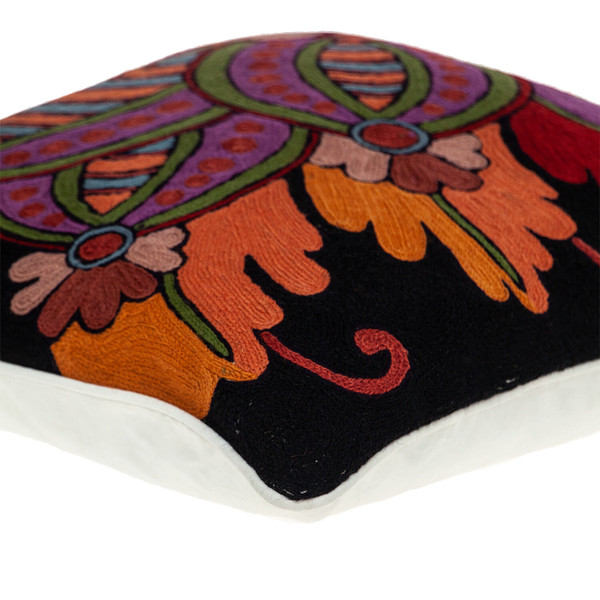 20" Black and Orange Cotton Throw Pillow With Embroidery N270-476168