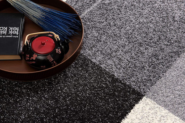 7' X 9' Gray Modern Geometric Area Rug N270-390321