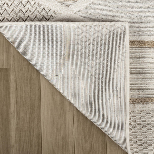 7' X 10' Cream and Beige Abstract Distressed Area Rug N270-558417