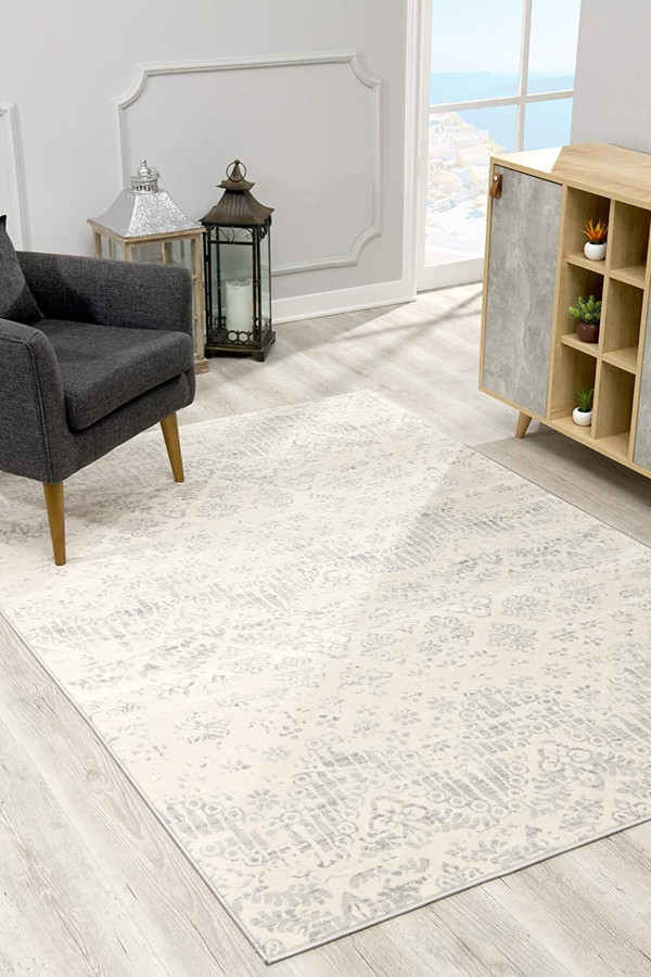 8' X 11' Ivory Distressed Ikat Pattern Area Rug N270-390224