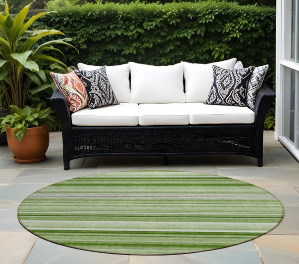 8' X 8' Artichoke Green Round Striped Washable Indoor Outdoor Area Rug N270-560983