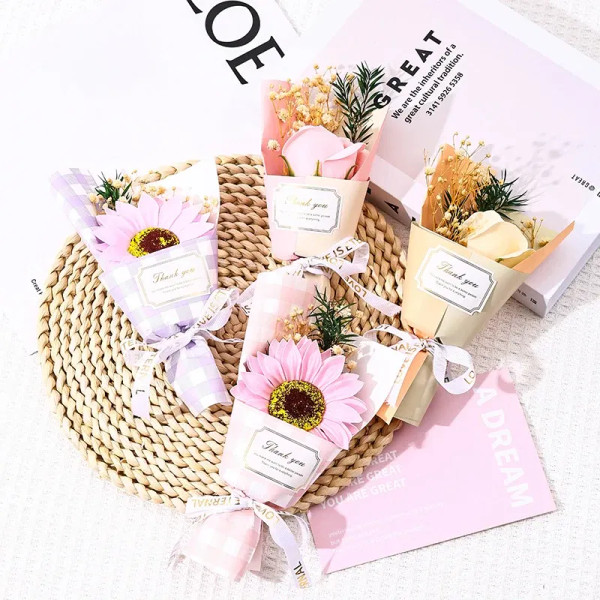 Color: Green - Flower Bouquet Rose Sunflower Simulation Flower Creative Artificial Soap Flower Part F640-12000039005920090