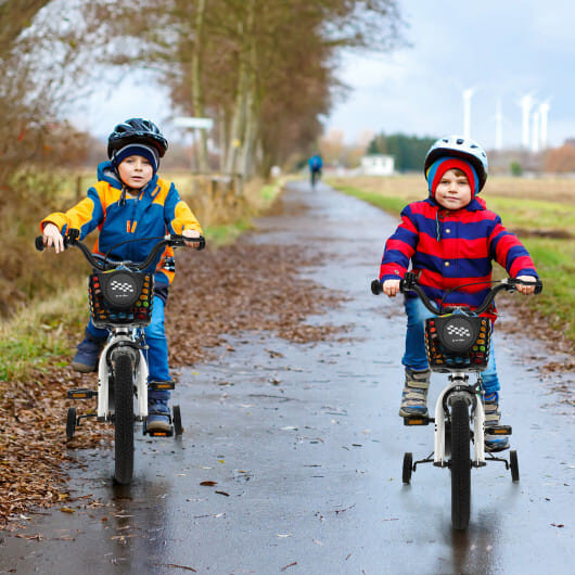 18 Feet Kids Bike with Removable Training Wheels-Black & White - Color: Black & White D681-TS10085WH-18