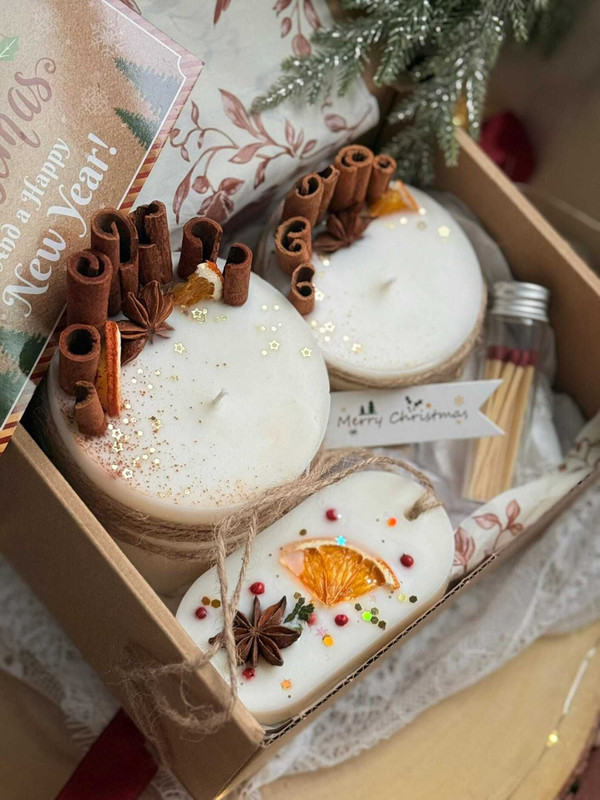 Christmas Candle Gift Set: Soy Wax Candles, Sachet & Matches H652-1042