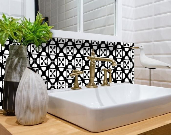 4" X 4" Black And White Coli Peel And Stick Tiles N270-390688