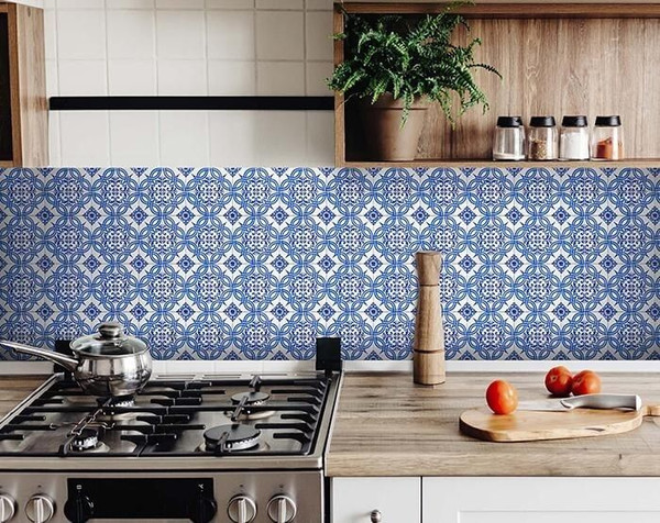 6" X 6" Blue and White Valencia Peel And Stick Tiles N270-400112