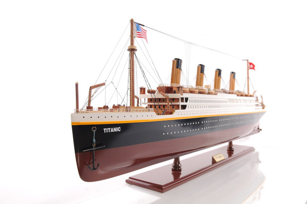 10" Black and Red 1912 RMS Titanic Small Boat Hand Painted Decorative Boat N270-401882