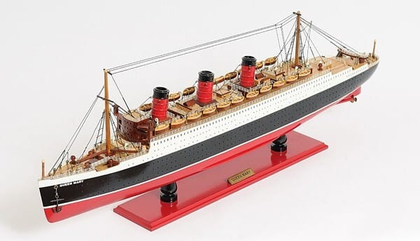 12" Black and Red RMS Queen Mary Large Boat Hand Painted Decorative Boat N270-401876