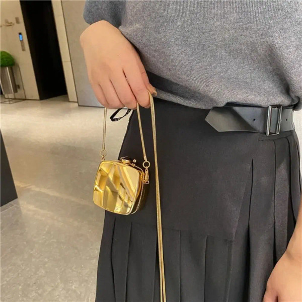 Color: Sky blue - New Shoulder Bag Women's Chain Mini Small Square Totes Bag Designer Luxury Messen F640-12000038084760748