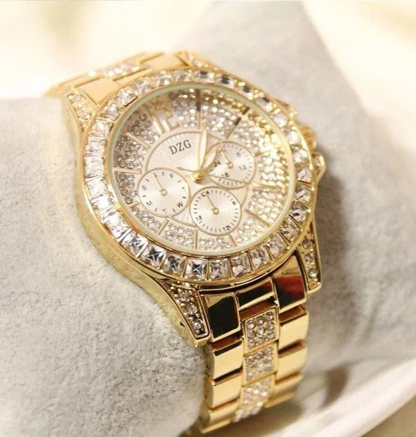Color: Silver - Fashion Women Watch with Diamond Watch Ladies Top Luxury Brand Ladies Casual Women' F640-12000035839414071