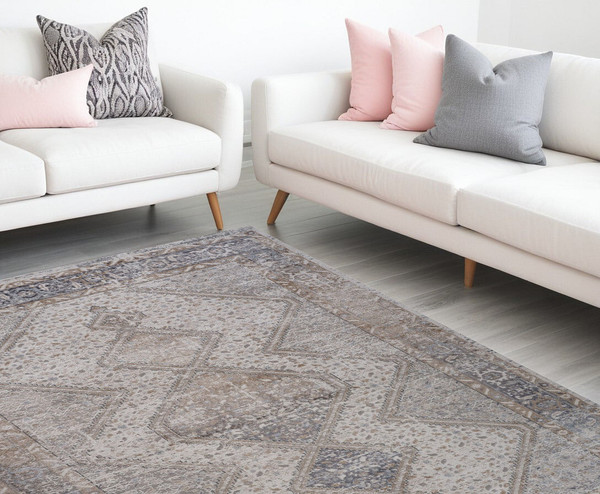 7' X 10' Beige and Gray Abstract Distressed Area Rug N270-558930