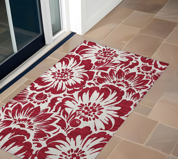2' X 3' Burgundy and White Floral Washable Non Skid Indoor Outdoor Area Rug N270-562425
