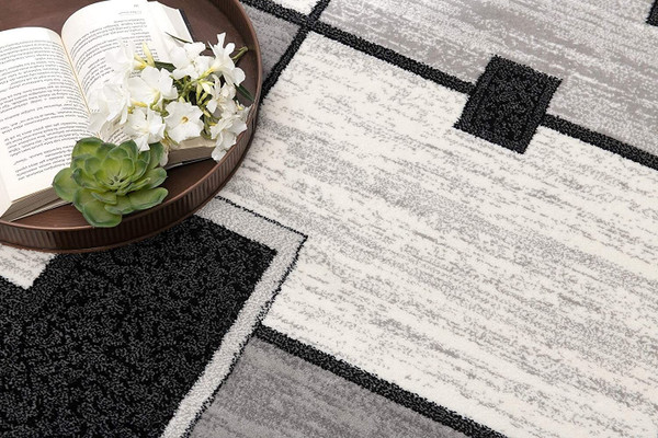4' X 6' Gray Abstract Power Loom Area Rug N270-393836