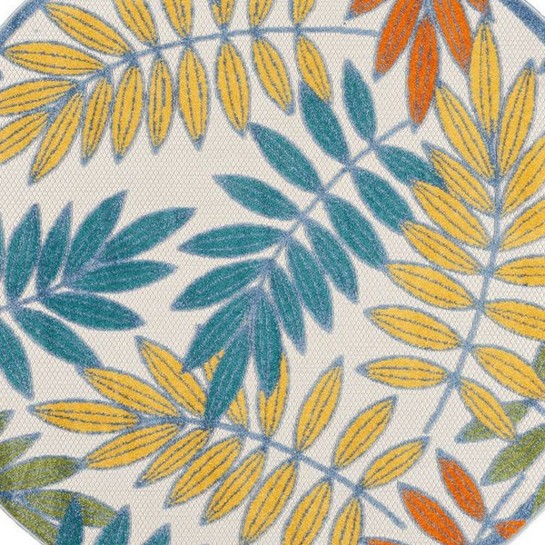 5' X 5' Ivory Round Floral Non Skid Indoor Outdoor Area Rug N270-479340
