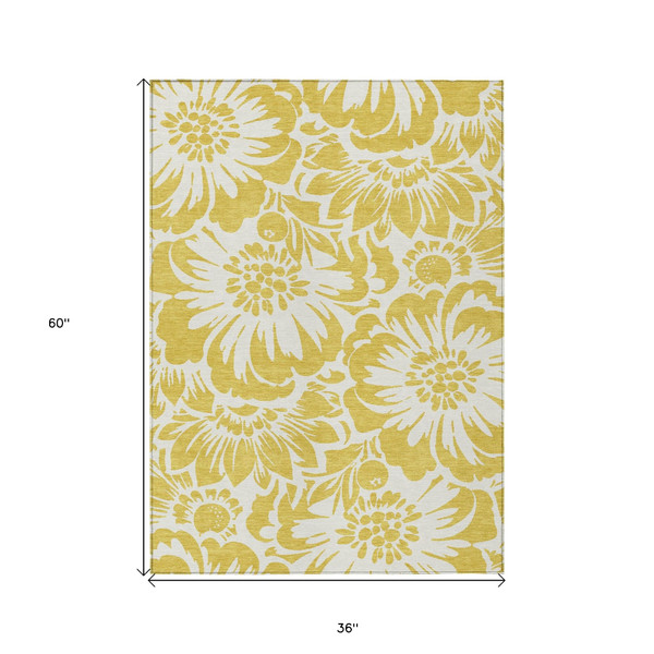 3' X 5' Gold and White Floral Washable Non Skid Indoor Outdoor Area Rug N270-562446