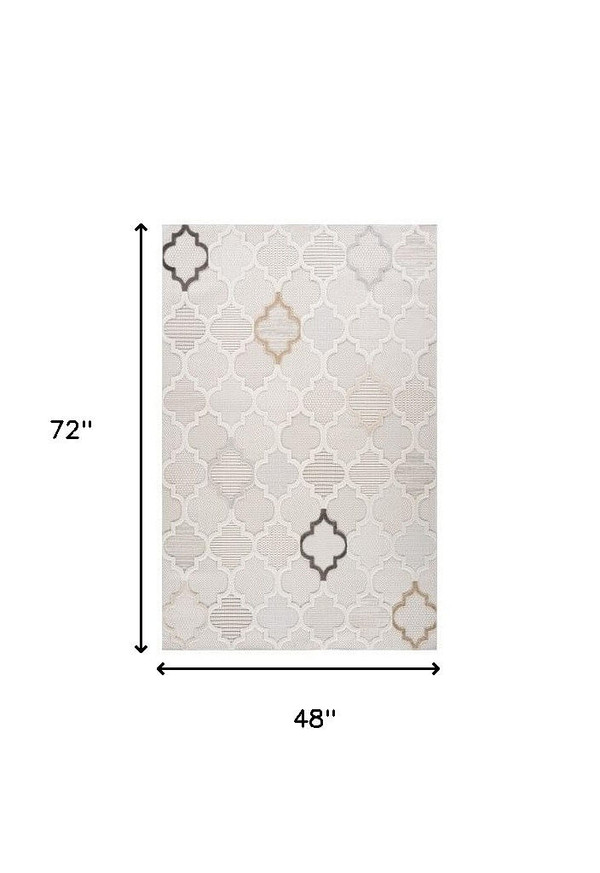 4' X 6' Cream and Beige Geometric Distressed Area Rug N270-558484