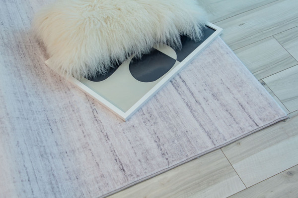 8' X 11' Beige Abstract Area Rug N270-530526