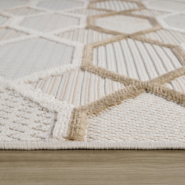 4' X 6' Cream and Beige Abstract Distressed Area Rug N270-558415