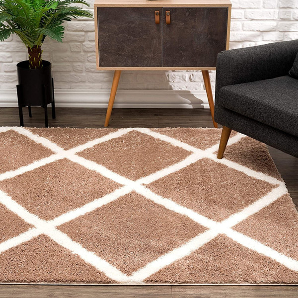 5' X 8' Beige Geometric Area Rug N270-392358