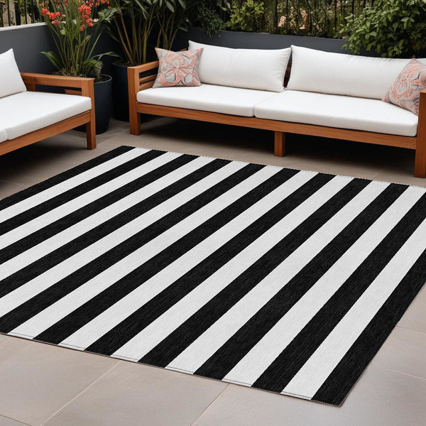 9' X 12' Black and White Striped Washable Non Skid Indoor Outdoor Area Rug N270-560805