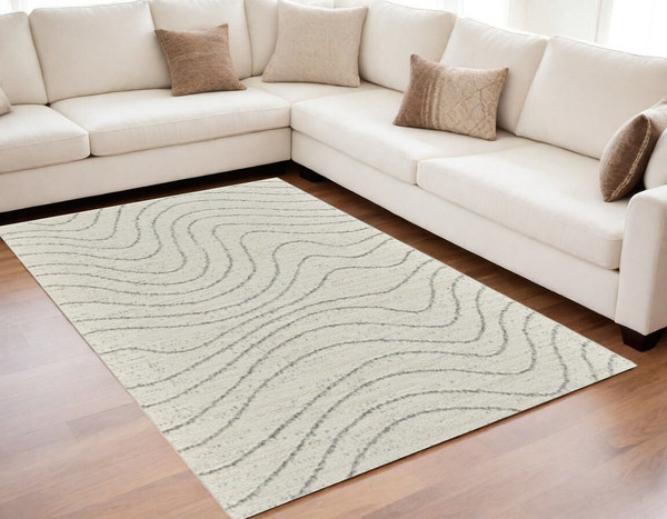 5' X 8' Cream and Beige Abstract Area Rug N270-570064