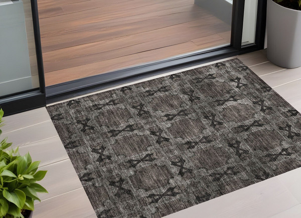 3' X 5' Gray and Black Floral Medallion Washable Non Skid Indoor Outdoor Area Rug N270-563424