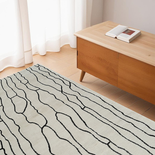 4' X 6' Cream and Black Abstract Distressed Area Rug N270-559032