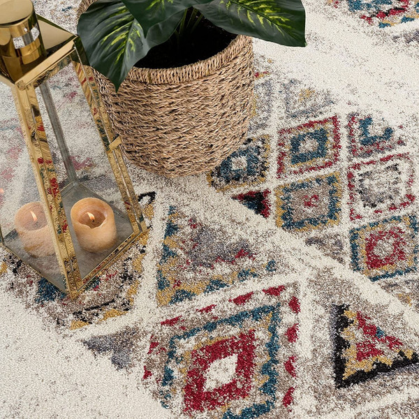 4' X 6' Cream Southwestern Area Rug N270-390379