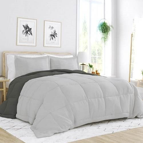 King/Cal King 3-Piece Microfiber Reversible Comforter Set in Grey / Light Grey Q280-GRKI8900