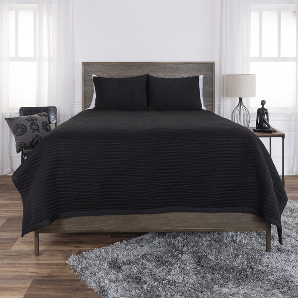 Black Queen Microfiber 300 Thread Count Machine Washable Down Alternative Comforter N270-479927