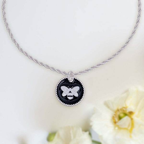 Black Bee Pendant Silver Twisted Chain T226-9485615825215