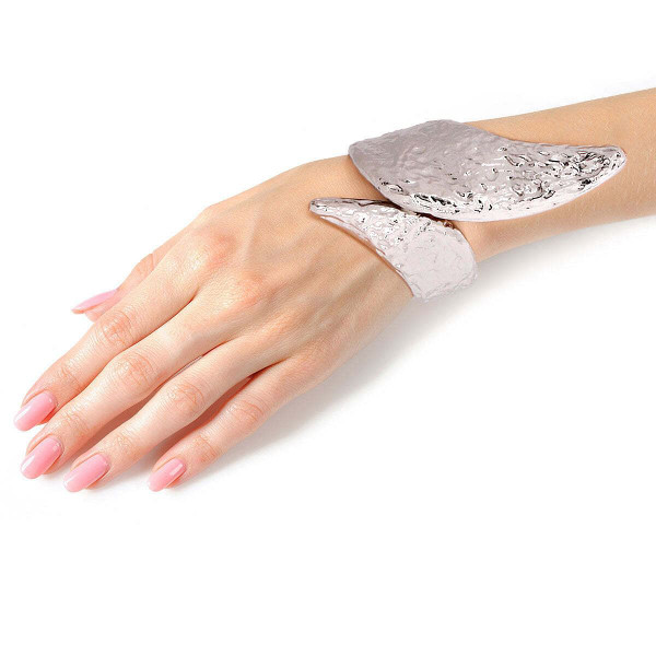 Hammered Silver Pointed Cuff T226-9485392609599