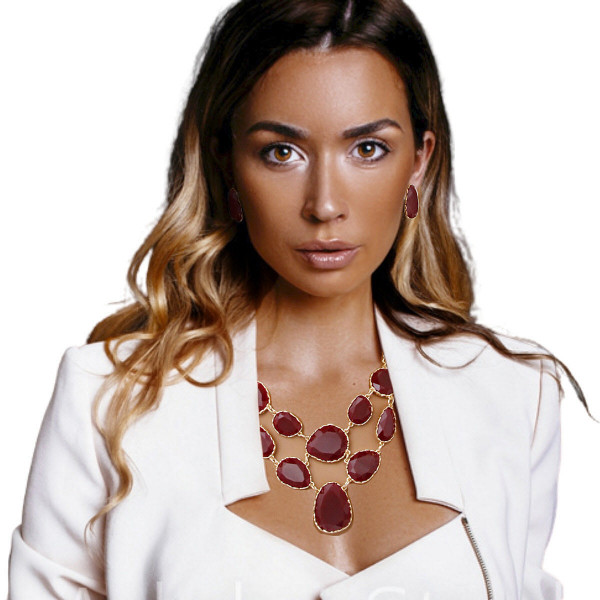 Burgundy Short Necklace Irregular Resin Teardrop inset T226-9485814923583