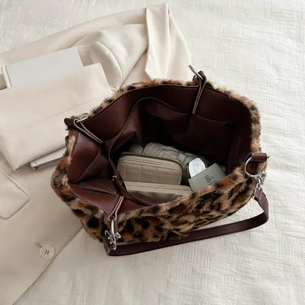 Color: Blue - National Style Simple Women Leopard Tote Bag Lady Luxury Fluffy Shoulder Bag Chain La F640-12000042746919216
