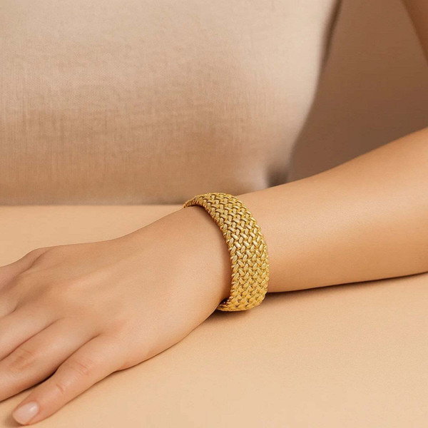 Size: 7'' - 14k Yellow Gold High Polish Thick Braided Bracelet (14.5mm) P150-40318-7
