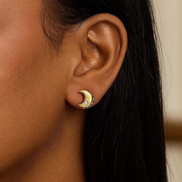 14k Yellow Gold Polished Moon Earrings with Diamonds P150-33669