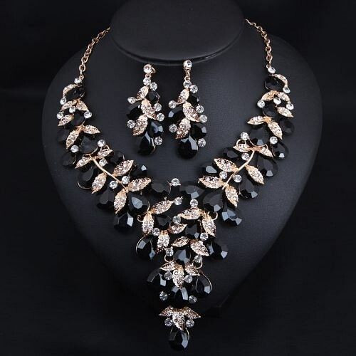 U. S. Fashion Jewelry Exaggerated Dinner Accessories Rhinestone Necklace Earrings Set - Black A392-fane7650