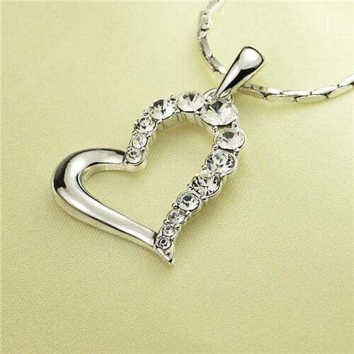 Rhinestone Embellished Artistic Romantic Heart Pendant Platinum Plated Necklace A392-rgne0161