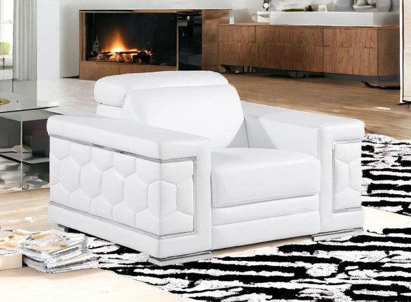 47" White and Silver Genuine Leather Lounge Chair N270-546437