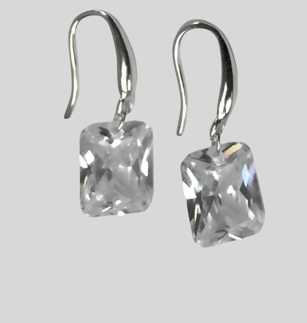 Color: EMERALD CUT - ROCK STARS Diamonds In The Sky Naked Drilled CZ Stones In Emerald, Pear, Oval  K290-50815840485649