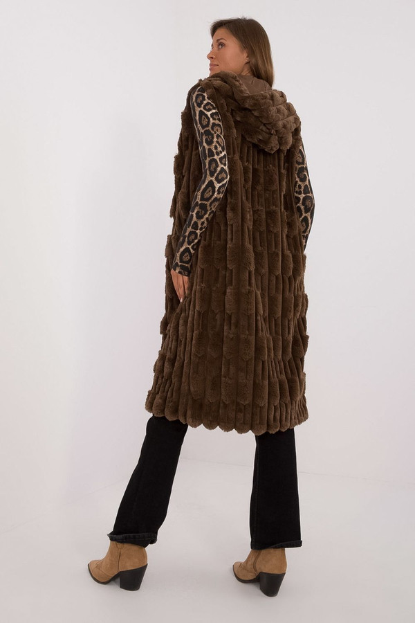 brown - Gilet model 199770 AT U704-199770