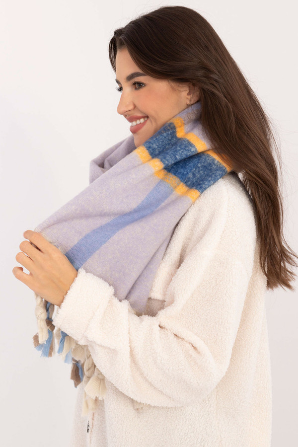 violet - Shawl model 202571 AT U704-202571