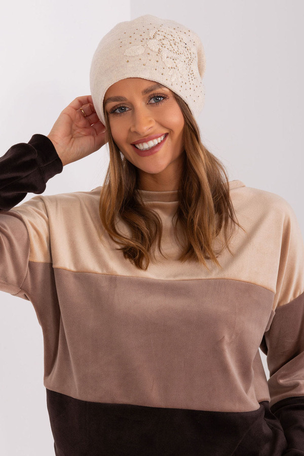 beige - Cap model 191109 AT U704-191109
