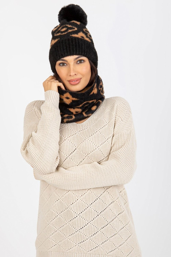 black - Infinity Scarf model 185921 AT U704-185921